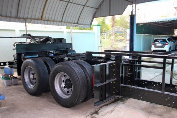 ขายคัซซีบัสประกอบ 10 ล้อ อีซูซุ 10 น๊อต