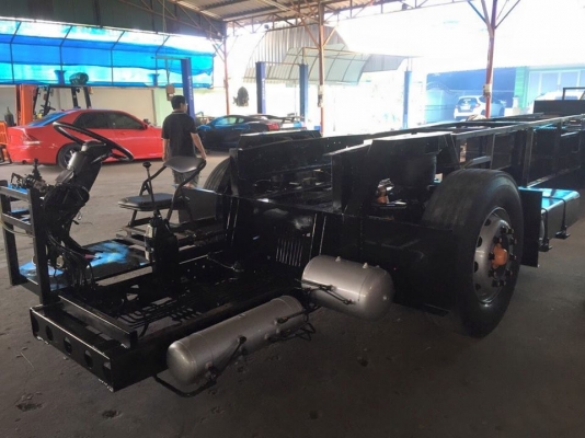 ขายคัซซีบัสประกอบ 10 ล้อ อีซูซุ 10 น๊อต