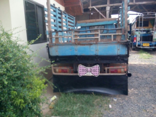 หกล้อ อีซูซุ TL85 ช่วงสั้น 3.20ม สภาพดีพร้อมใช้งาน เครืองดีแคชชีสวย วิงทางไกลสะบาย ทะเบียนพร้อมโอน หกล้อ อีซูซุ TL85 ช่วงสั้น 3.20ม สภาพดีพร้อมใช้งาน เครืองดีแคชชีสวย วิงทางไกลสะบาย ทะเบียนพร้อมโอน