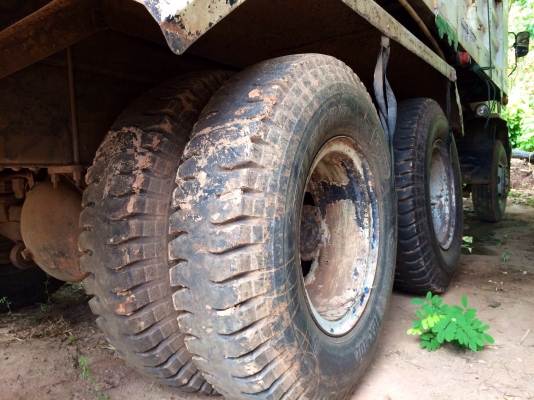 ขายด่วน รถสิบล้อสองเพลาดั้ม.  Hino.  Fm18. พร้อมใช้งาน.  ยางดี.  เอกสารพร้อม