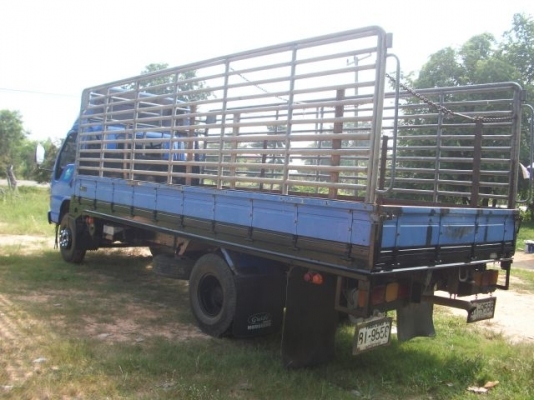 ขาย ISUZU NQR 120 ตัวพิเศษ คัชซีใหญ่  5.5 m.เฟืองท้ายใหญ่