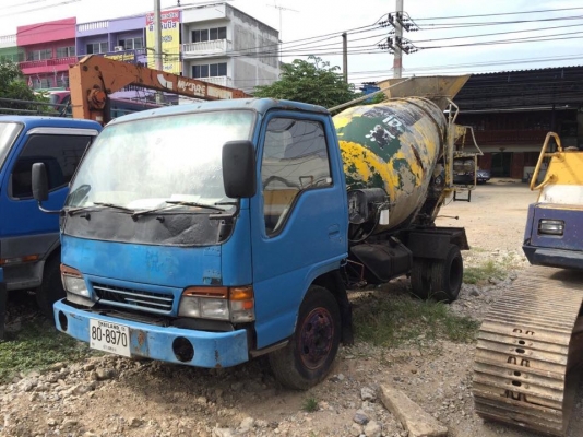 ขาย รถหกล้อ ประกอบโม่ปูน 3 คิว ขนาด 3.4 คิว หัวอีสุการ์ตูน NPR คัดซีโตโยต้า ทะเบียนครบ แจ้งเป็นรถโม่ปูนแล้ว