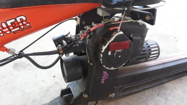 ขาย สกีหิมะ CHRYSLER U.S.A ดังรูป สภาพสวย เครื่งแน่นๆ จากญี่ปุ่น