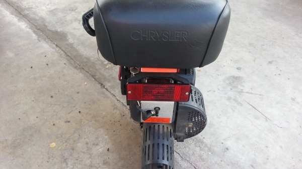 ขาย สกีหิมะ CHRYSLER U.S.A ดังรูป สภาพสวย เครื่งแน่นๆ จากญี่ปุ่น