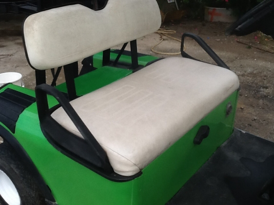 รถกอล์ฟezgo ระบบไฟฟ้า แบ็ตฯใหม่ สภาพดีพร้อมใช้ พร้อมเครื่องชาร์ตครับ