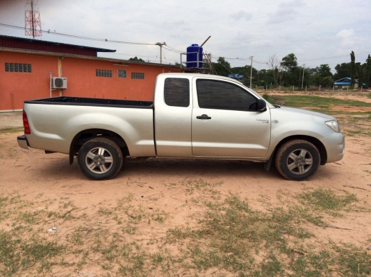 ขายวีโกีปี52 พร้อมลุยงานราคาถูกๆครับ ขายวีโกีปี52 พร้อมลุยงานราคาถูกๆครับ