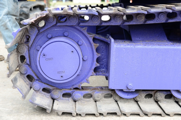 KOMATSU PC28UU KOMATSU PC28UU