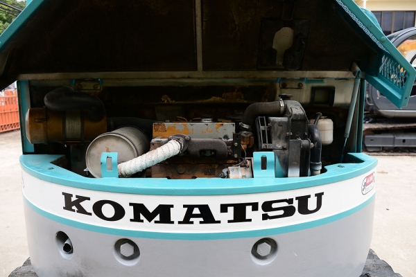 KOMATSU PC50UU-1