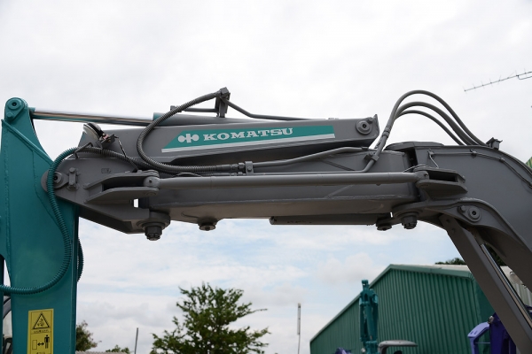 KOMATSU PC50UU-1 KOMATSU PC50UU-1