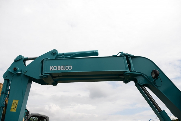KOBELCO SK75UR KOBELCO SK75UR