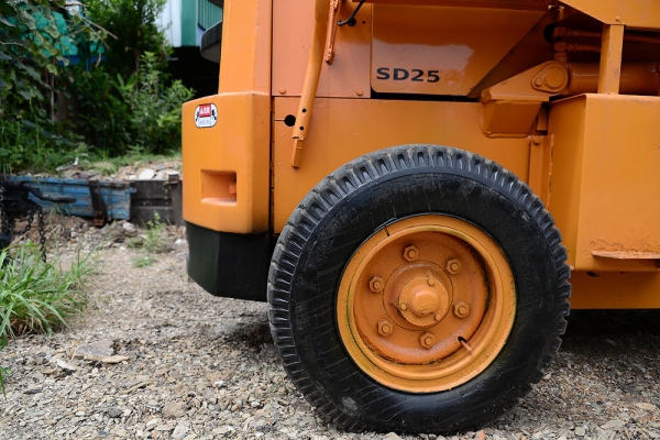 รถตัก KOMATSU SD25 รถตัก KOMATSU SD25