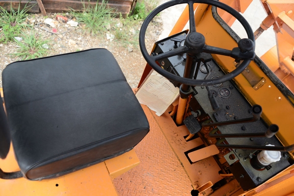 รถตัก KOMATSU SD25 รถตัก KOMATSU SD25