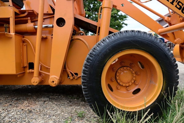 รถตัก KOMATSU SD25 รถตัก KOMATSU SD25