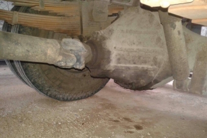 NPR 120 รถบรรทุกน้ำมัน