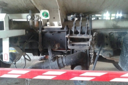 NPR 120 รถบรรทุกน้ำมัน