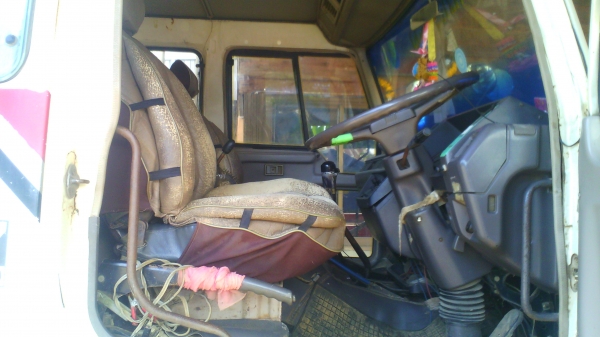 ขายสิบล้อเจ้าของขายเองขอน้อมราคา855,000บาท