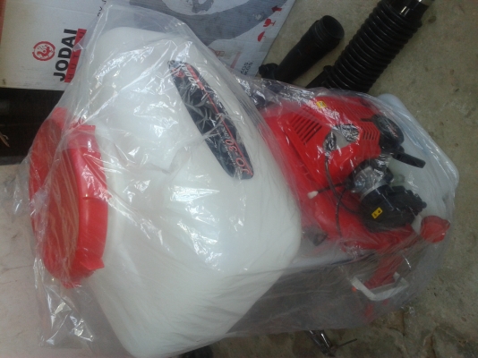 ขายเครื่องหว่านปุ๋ยและข้าว