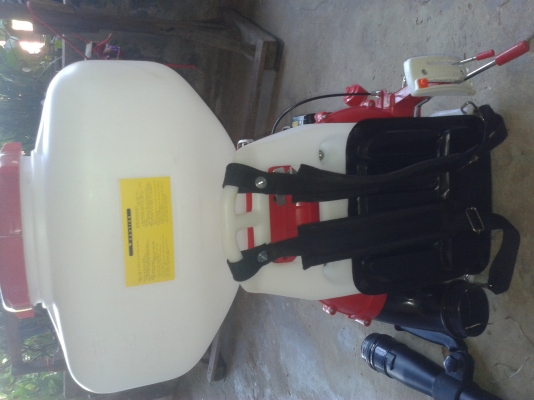 ขายเครื่องหว่านปุ๋ยและข้าว