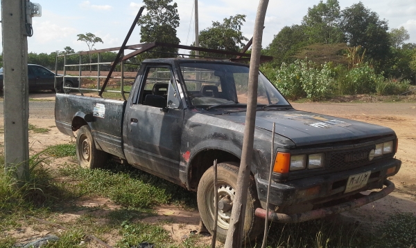 ขายนิสสัน 720 ขายนิสสัน 720