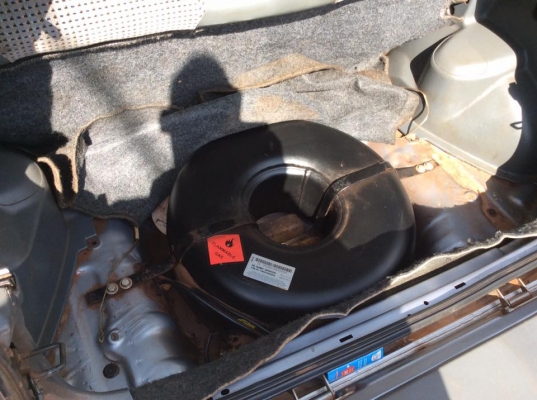 ขายครับ HONDA. CIVIC. 3DOR. ปี95 1.5. ออโต้. แก๊ส+น้ำมันใช้ได้2ระบบ. เครื่องเดิมๆ. แห้งๆ. บอดี้สวยๆ. สีสวย. เครื่องดีเกียรดี. แอรเยนช่วงล่างเลี้ยวไม่ดัง. แกสถังโดนัท พร้อมใช้วิ่งไกลสบาย. ราคาแค่69000. 085-358-4089 082-494-5768 กอล์ฟครับ. ดูรถแถวตลาดวงศกรส