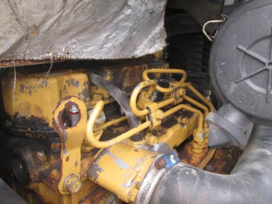 ขายรถแบคคโฮ CAT รุ่น 303 สภาพพร้อมใช้งานค่ะ ขายรถแบคคโฮ CAT รุ่น 303 สภาพพร้อมใช้งานค่ะ