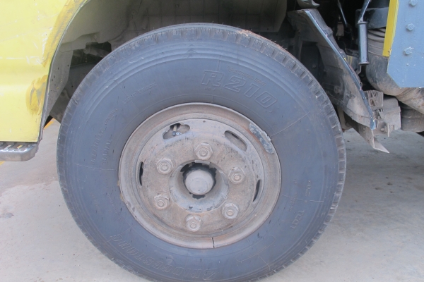 6 ล้อ ยาว