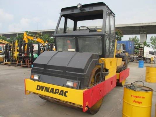 ขายรถบดล้อเหล็ก DYNAPAC รุ่น CC422 ขายตามสภาพจร้า