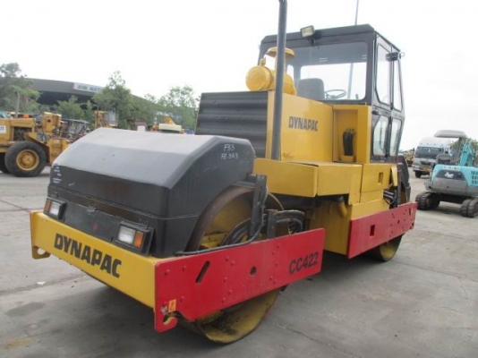 ขายรถบดล้อเหล็ก DYNAPAC รุ่น CC422 ขายตามสภาพจร้า ขายรถบดล้อเหล็ก DYNAPAC รุ่น CC422 ขายตามสภาพจร้า