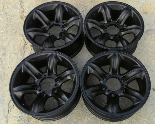 หมื่นถ้วนๆ เล็บเหยี่ยวแท้