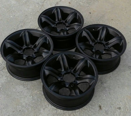 หมื่นถ้วนๆ เล็บเหยี่ยวแท้