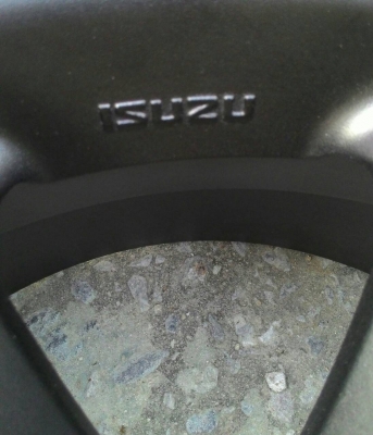 หมื่นถ้วนๆ เล็บเหยี่ยวแท้