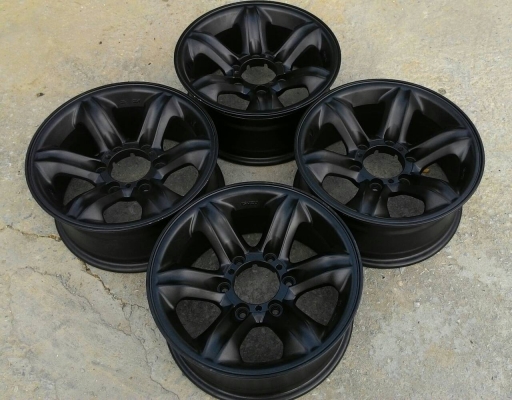 หมื่นถ้วนๆ เล็บเหยี่ยวแท้