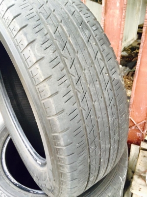 ขายยางขอบ16" 215-60R16 ปี2014 Bridgestone Turanza สวยๆ ทั้ง4เส้นไม่แตกไม่บวม ขาย 2,500 บาทสนใจโทรสอบถามได้ที่ 062-121-9299 / 088-022-3848  ID Line : thidasasa ดูของแถวดอนเมืองครับ