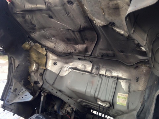 ขายครับNKR130ปี48 หัวบางเดิมไม่เคยเครียรสี ภายในครบสวย แอร์เย็น เครื่องดี. คัสชีสวยเดิมๆๆ ปลายนิดหน่อยมีสนิม. ล้างเอาก็หาย กะบะดี พื้นเหล็ก.  ยาว4.30 ยาง750-16 เดิมๆๆสวยๆๆ เอกสารพร้อม ยางใหม่ทุกเส้น ราคา425000 สนใจ0930693225 สารคาม