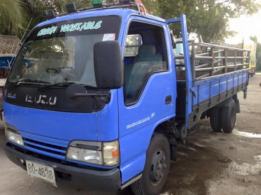 ขายครับNKR130ปี48 หัวบางเดิมไม่เคยเครียรสี ภายในครบสวย แอร์เย็น เครื่องดี. คัสชีสวยเดิมๆๆ ปลายนิดหน่อยมีสนิม. ล้างเอาก็หาย กะบะดี พื้นเหล็ก.  ยาว4.30 ยาง750-16 เดิมๆๆสวยๆๆ เอกสารพร้อม ยางใหม่ทุกเส้น ราคา425000 สนใจ0930693225 สารคาม