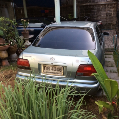 โตโยต้าโคโรล่า ตูดเป็ด