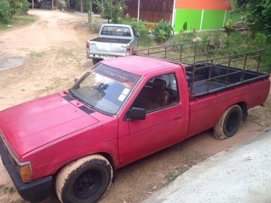 ขายฝาแดง ปี34 เครื่องดีมาก    คัสชีไม่มีผุ  แต่เก็บงานทางซ้ายมาแล้วนิดหน่อย แม็คไลเนอร์.  คอกเหล็ก. รถไม่มีผุ เอกสารพร้อมโอน ราคา48000 สนใจ0930693225 สารคาม