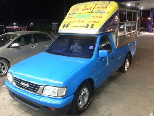 ขายครับ รถโดยสาร. ถอดป้ายเดิมแล้ว. TFR 90แปลงดาก้อน.  หลังคาโดยสาร. ทุกอย่างลงเล่มเรียบร้อย. แอร์. กระจกไฟฟ้า ยางดี4เส้น. รถสวย มีตำนิ ปะตูซ้าย เอกสารพร้อมโอน ราคา135000 สนใจ0930693225 สารคาม