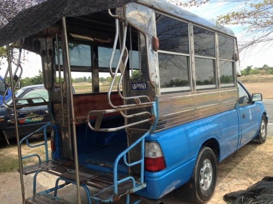 ขายครับ รถโดยสาร. ถอดป้ายเดิมแล้ว. TFR 90แปลงดาก้อน.  หลังคาโดยสาร. ทุกอย่างลงเล่มเรียบร้อย. แอร์. กระจกไฟฟ้า ยางดี4เส้น. รถสวย มีตำนิ ปะตูซ้าย เอกสารพร้อมโอน ราคา135000 สนใจ0930693225 สารคาม