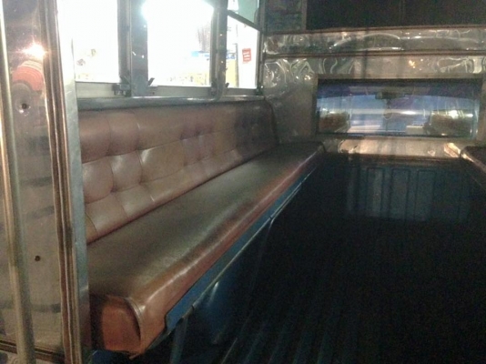 ขายครับ รถโดยสาร. ถอดป้ายเดิมแล้ว. TFR 90แปลงดาก้อน.  หลังคาโดยสาร. ทุกอย่างลงเล่มเรียบร้อย. แอร์. กระจกไฟฟ้า ยางดี4เส้น. รถสวย มีตำนิ ปะตูซ้าย เอกสารพร้อมโอน ราคา135000 สนใจ0930693225 สารคาม