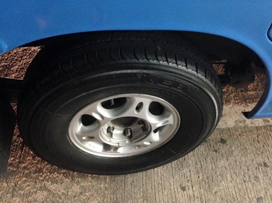 ขายครับ รถโดยสาร. ถอดป้ายเดิมแล้ว. TFR 90แปลงดาก้อน.  หลังคาโดยสาร. ทุกอย่างลงเล่มเรียบร้อย. แอร์. กระจกไฟฟ้า ยางดี4เส้น. รถสวย มีตำนิ ปะตูซ้าย เอกสารพร้อมโอน ราคา135000 สนใจ0930693225 สารคาม