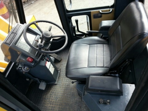 รถตักล้อยาง WA200-1-30108 รถตักล้อยาง WA200-1-30108