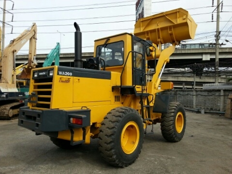 รถตักล้อยาง WA200-1-30108 รถตักล้อยาง WA200-1-30108