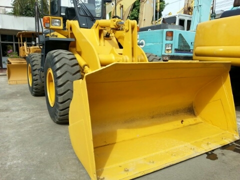 รถตักล้อยาง WA200-1-30108 รถตักล้อยาง WA200-1-30108