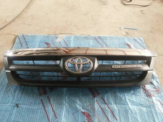 กระจังหน้าฟอจูนเนอร์ตัวแรก ของแท้ถอด