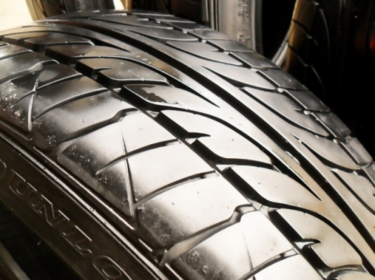 ยางซิ่งขอบ17 ดันล็อป 205-45-R17ลงพื้นปี13 (4เส้น3,200บ)