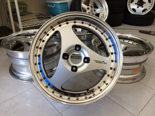 ขายล้อ ADVAN ONI 17" F8"R9" 4/114.3 สภาพสวย ประมูลจากญี่ปุ่น