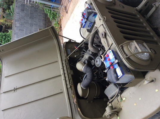 ขายรถ jeep  cj3b สวยๆสักคันครับ ทะเบียนพร้อมโอน