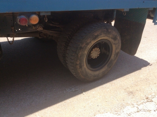 TOYOTA 6 ล้อ( เครื่อง15 B 120แรง) ช่วงล่างใหญ่ F หน้า-หลัง กะบะยาว 5เมตร พวงมาลัยพาว์เวอร์ รถใช้งานอยู่ภาษีไม่ขาด ขาย 220,000 บาท (ศุภากร 081-4252943