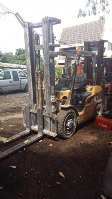 Forklift   6.0 mm. 3.0 Tons Diesel S4S เสา 3 ตอน ยางตัน ทำสีให้ใหม่